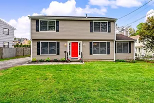 43 Randall Ave, Stamford, CT 06905 - Photo 1