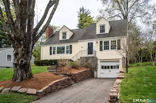 49 Foxridge Rd, West Hartford, CT 06107 - Photo 1