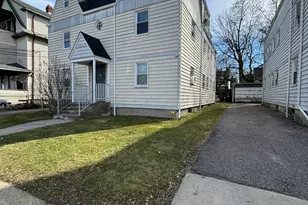 86 Birdsey St, Bridgeport, CT 06610 - Photo 1