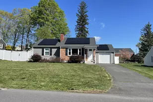 7 Hillscrest Rd, Plainville, CT 06062 - Photo 1