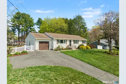 55 Surrey Drive, North Haven, CT 06473 - Photo 1