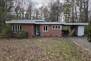 23 Gordon Ln, Enfield, CT 06082 - Photo 1