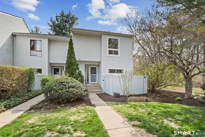 562 Oak Avenue #562, Cheshire, CT 06410 - Photo 1