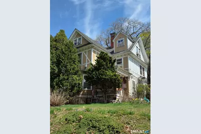 376 Farmington Avenue, Waterbury, CT 06710 - Photo 1