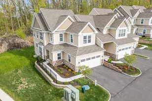 16 Hunting Ridge Ln, Bethel, CT 06801 - Photo 1