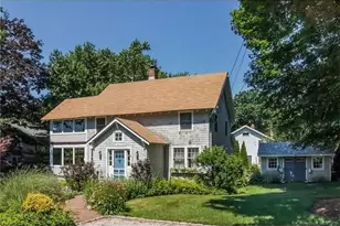 25 Dorr St, Branford, CT 06405 - Photo 1