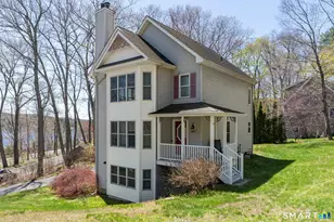 8 Pine St, Ellington, CT 06029 - Photo 1