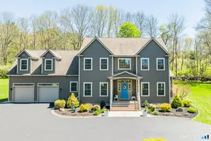 10 Heritage Rd, Putnam, CT 06260 - Photo 1