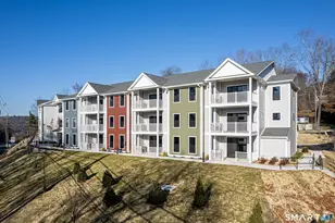 401 Albany Turnpike, Canton, CT 06019 - Photo 1