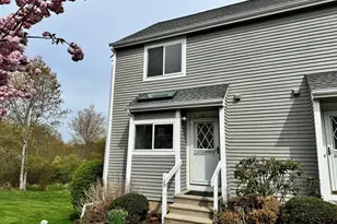 11 Hilltop Dr, Simsbury, CT 06089 - Photo 1