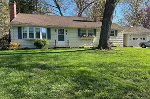1 Hillcrest Rd, Enfield, CT 06082 - Photo 1