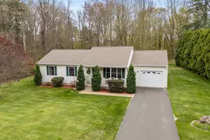 8 Crystal Ball Ct, Ellington, CT 06029 - Photo 1
