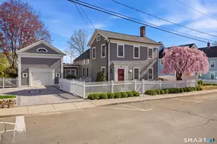 25 Pratt St, Essex, CT 06426 - Photo 1