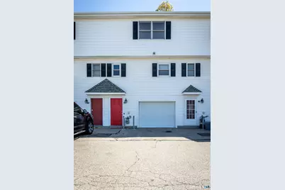 75 Commodore Commons #75, Derby, CT 06418 - Photo 1