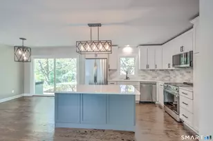 437 Middle Rd Turnpike, Woodbury, CT 06798 - Photo 1