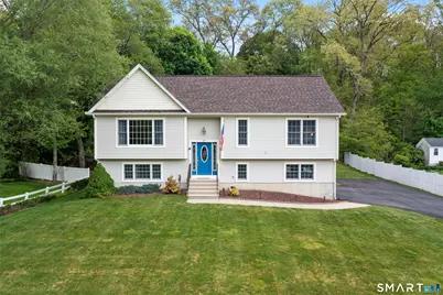 29 Carey Lane, Norwich, CT 06360 - Photo 1