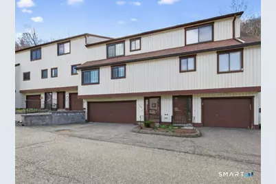 175 Beacon Hill Common #175, Beacon Falls, CT 06403 - Photo 1