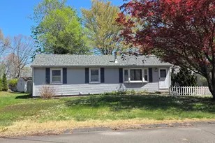14 Sky St, Enfield, CT 06082 - Photo 1