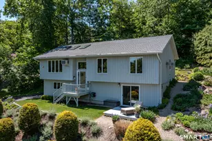19 Hilldale Rd, New Fairfield, CT 06812 - Photo 1