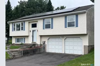 9 Brittany Lane, Naugatuck, CT 06770 - Photo 1
