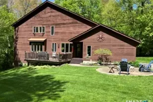 72 Pinnacle Rd, Ellington, CT 06029 - Photo 1