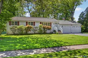 12 Oak Hill Dr, East Haven, CT 06513 - Photo 1