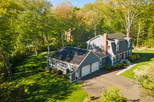 20 Whitefield Dr, Trumbull, CT 06611 - Photo 1