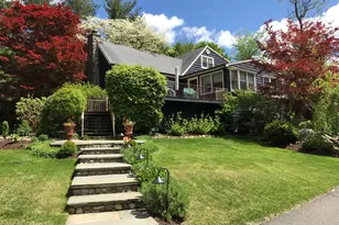 10 Snug Harbor Dr, Danbury, CT 06811 - Photo 1
