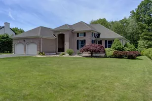 25 Amato Dr, Wethersfield, CT 06109 - Photo 1