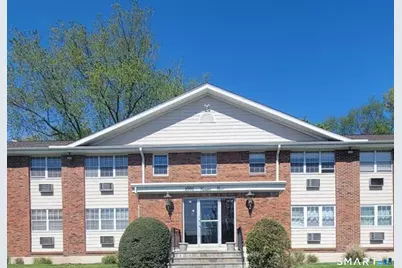 1000 Knapps Highway #14, Fairfield, CT 06825 - Photo 1