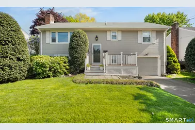 24 Heather Lane, Norwalk, CT 06851 - Photo 1