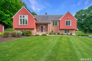 43 Flynn Ln, Middletown, CT 06457 - Photo 1