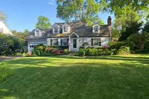 51 Hawthorne Rd, New Canaan, CT 06840 - Photo 1
