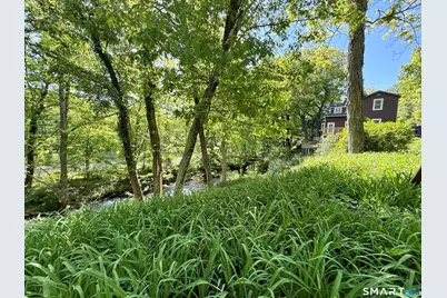 154 Silvermine Avenue, Norwalk, CT 06850 - Photo 1