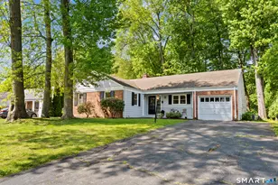 25 Miamis Rd, West Hartford, CT 06117 - Photo 1