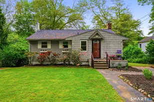 32 Cubles Dr, East Lyme, CT 06357 - Photo 1
