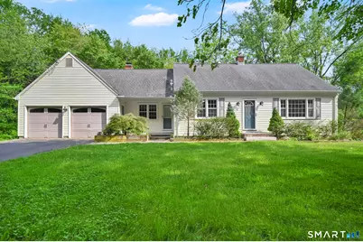 29 Burr Road, Bloomfield, CT 06002 - Photo 1