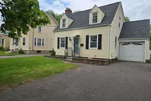 118 St Charles St, West Hartford, CT 06119 - Photo 1