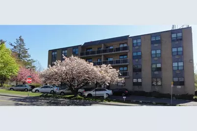 500 Newfield Avenue #1E, Stamford, CT 06905 - Photo 1