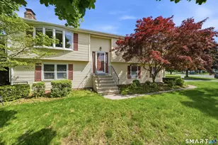 17 Spruceland Rd, Enfield, CT 06082 - Photo 1