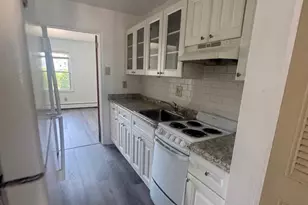 155 Birdseye St, Bridgeport, CT 06604 - Photo 1