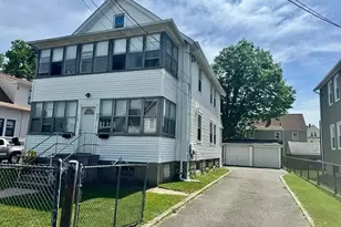 119 Chelsea St, Stratford, CT 06615 - Photo 1