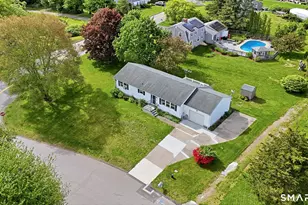 18 Billings St, Stonington, CT 06379 - Photo 1