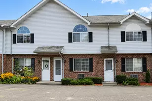 975 Meriden Rd, Waterbury, CT 06705 - Photo 1