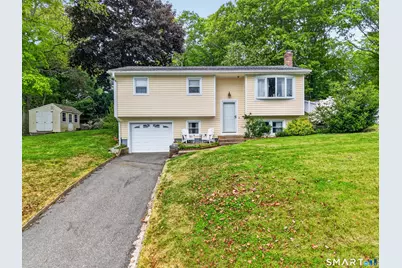 73 Warren Avenue, Groton, CT 06355 - Photo 1