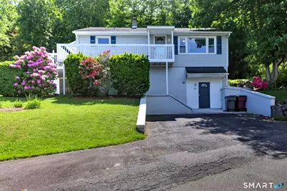 92 Melbourne Court, Naugatuck, CT 06770 - Photo 1