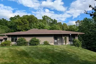 9 Sycamore Dr, Mansfield, CT 06268 - Photo 1