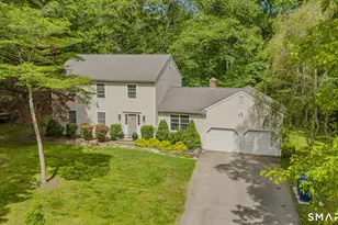 10 Whitman Ln, Old Lyme, CT 06371 - Photo 1