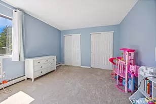 7 Sutton Pl, Bloomfield, CT 06002 - Photo 18