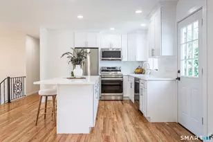 105 Ursini Dr, Hamden, CT 06514 - Photo 1